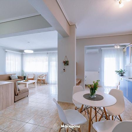 Helianthos Villa - Apartment No1 Palaiontsiflikion Luaran gambar